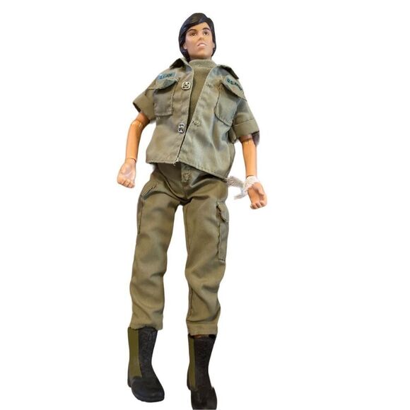 GI Jane W/ Med Kit Fully Jointed Barbie Doll Action Figure Army Military